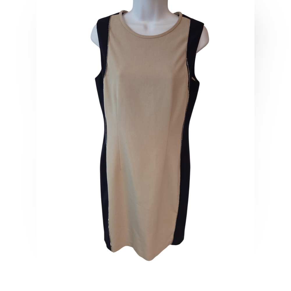 Calvin Klein Elegant Beige and Black Sleeveless Dress Size 6 - Picture 2 of 4